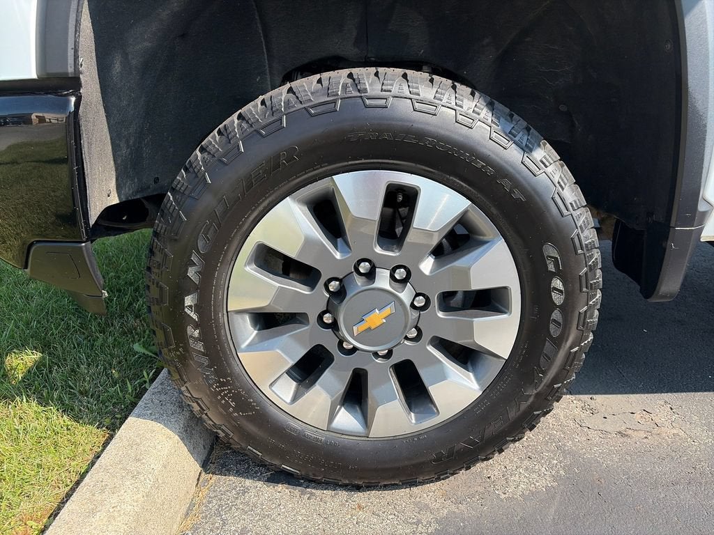 2024 Chevrolet Silverado 2500 HD Custom