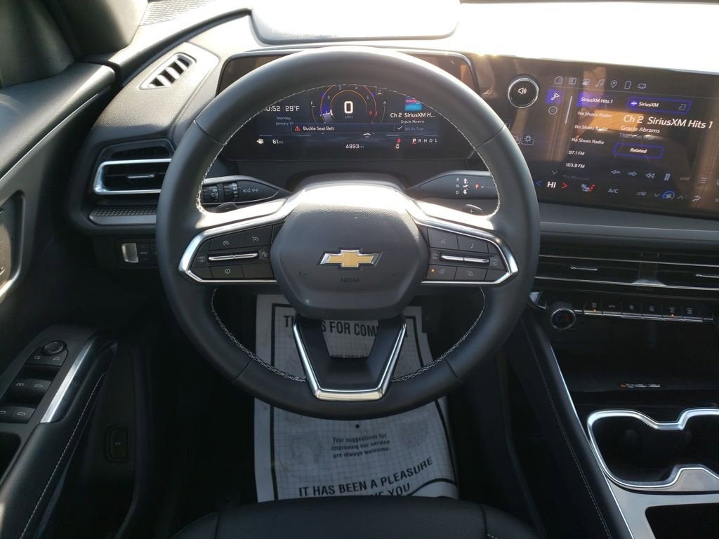 2025 Chevrolet Traverse LT