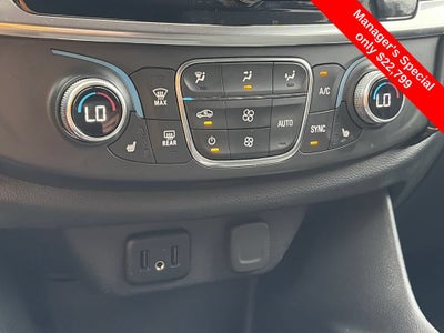 2021 Chevrolet Traverse LT Cloth