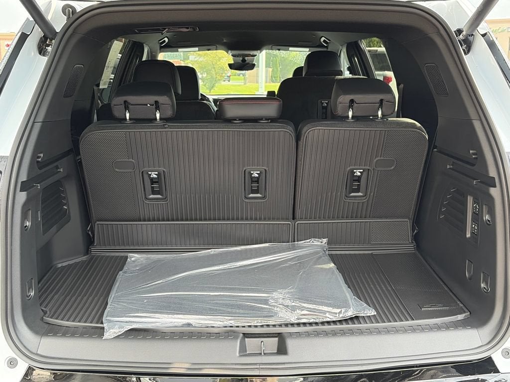 2027 Chevrolet Traverse RS