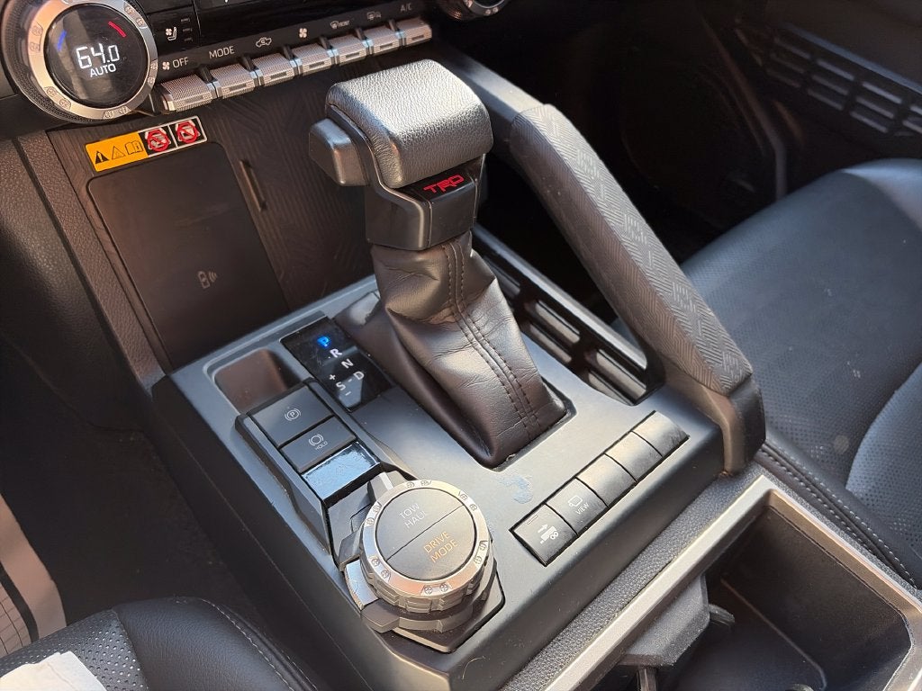 2024 Toyota Tacoma 4WD SR5