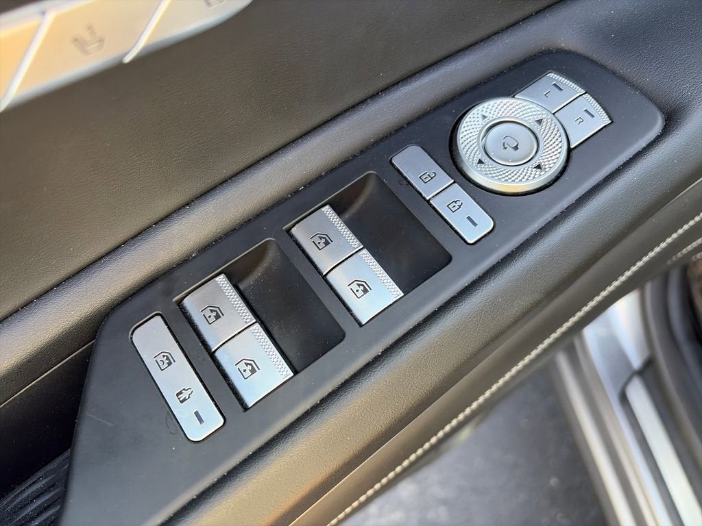 2021 Genesis GV80 Base