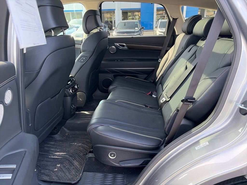 2021 Genesis GV80 Base