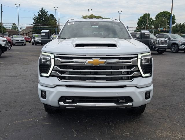 2026 Chevrolet Silverado 3500 HD High Country DRW