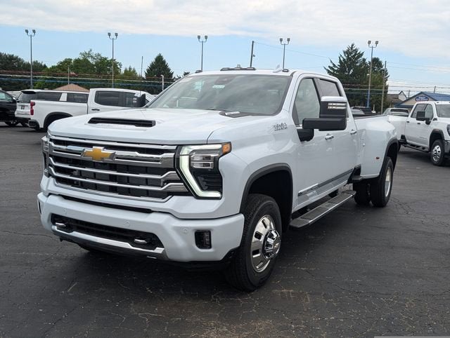 2026 Chevrolet Silverado 3500 HD High Country DRW