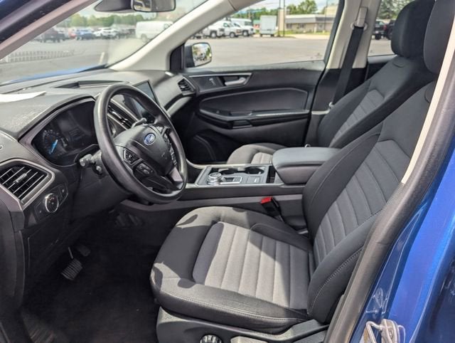 2022 Ford Edge SE