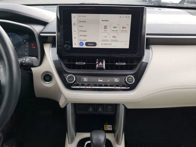 2023 Toyota Corolla Cross XLE