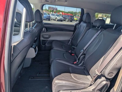 2025 Kia Carnival LXS