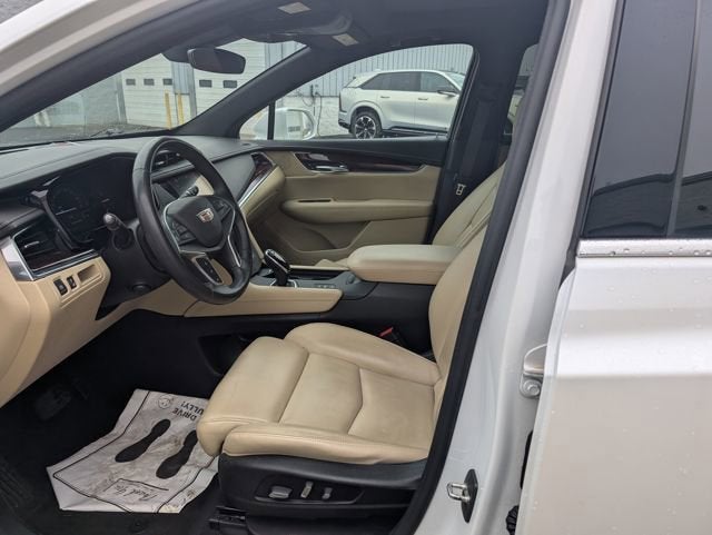 2017 Cadillac XT5 Premium Luxury AWD