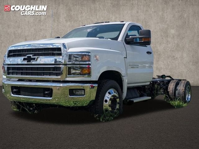 2024 Chevrolet Silverado 5500 HD Work Truck