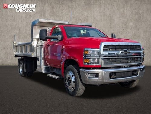 2024 Chevrolet Silverado 6500 HD Work Truck